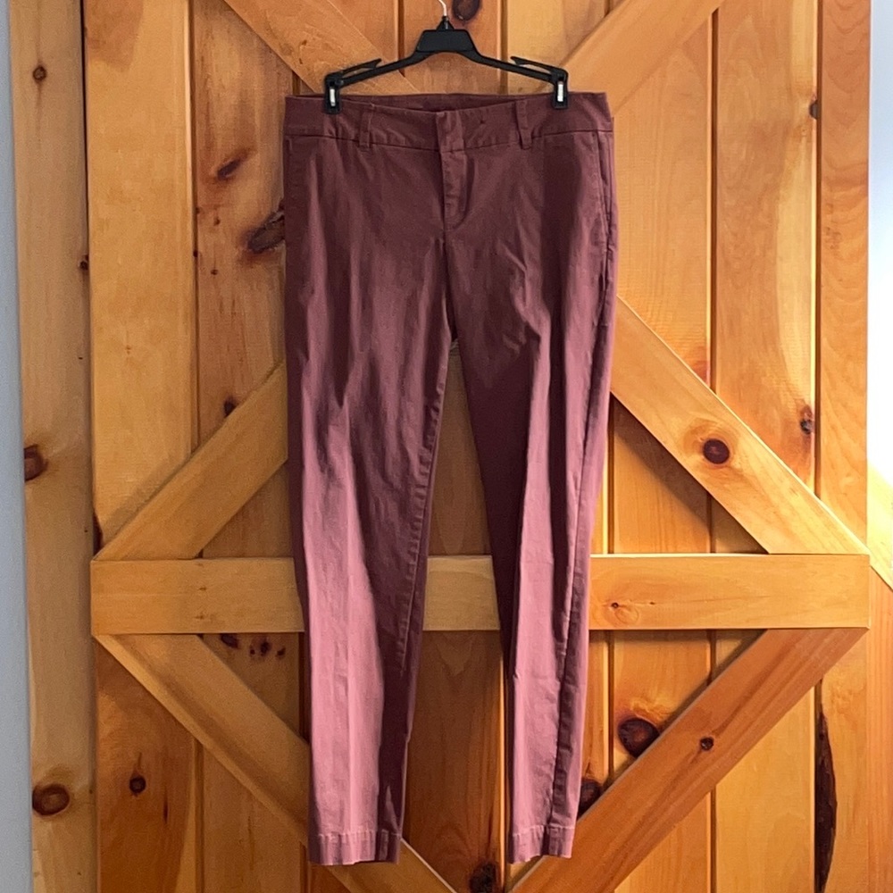 Kut from the Kloth, size 6 trouser skinny.  Russet Brown.